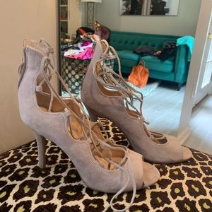 Vince Camuto heels